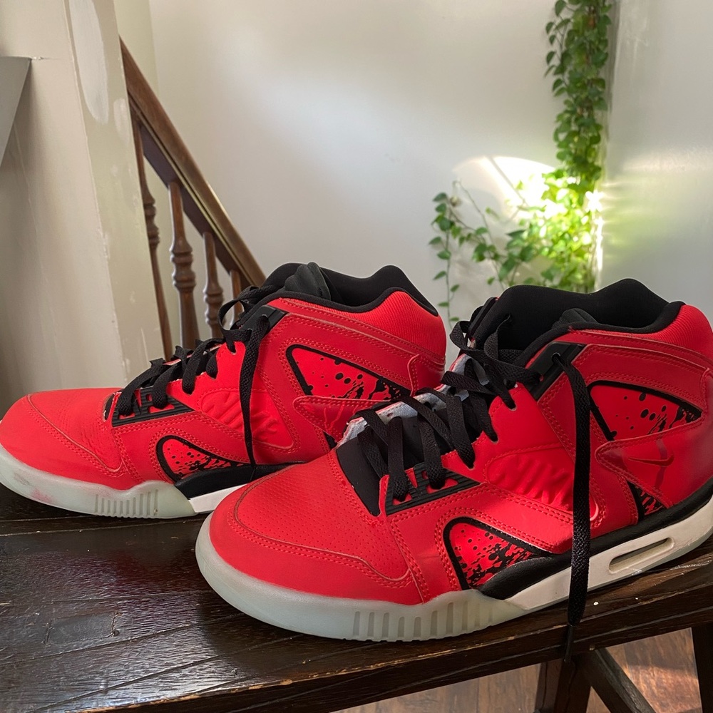 Nike air tech challenge